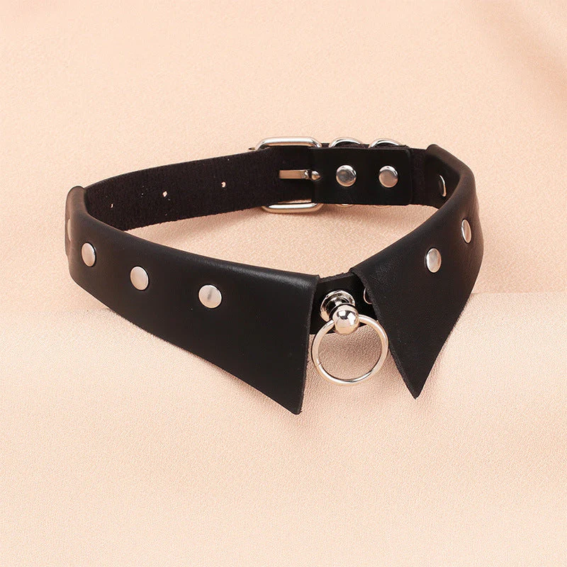 Gothic Choker Necklace Covering the Neck - Image 3