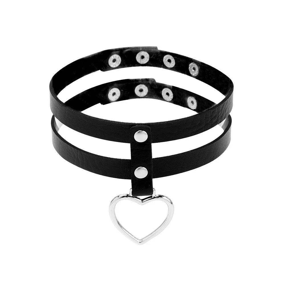 Gothic Choker Necklace Covering the Neck - Image 8